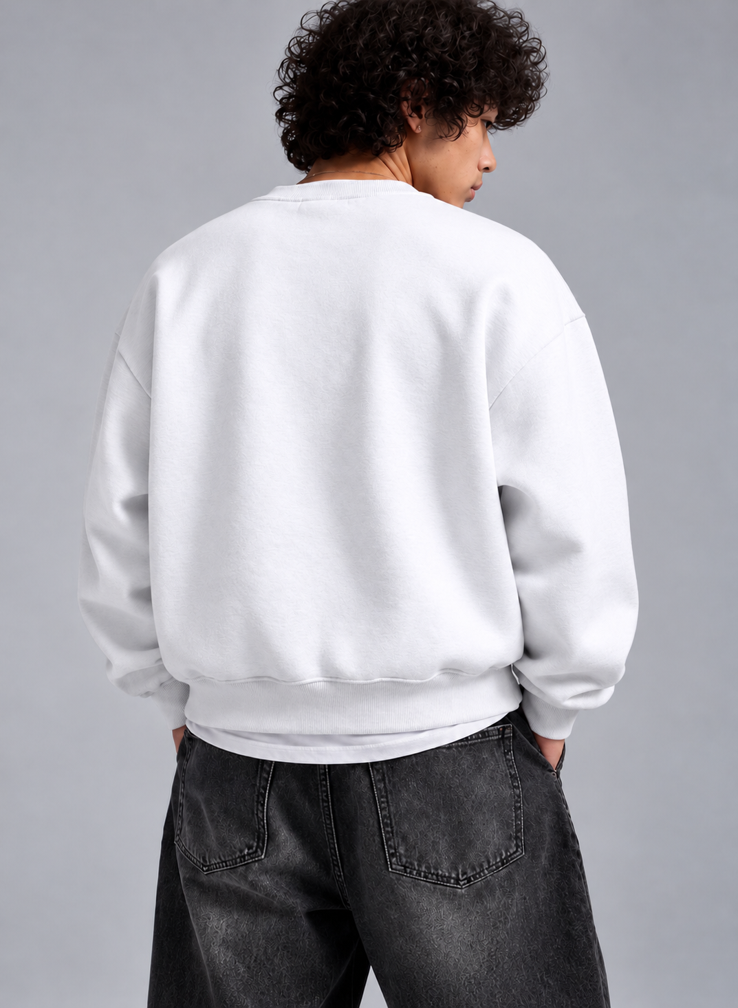 Nike White Heritage Graphic Crewneck – Limited Edition