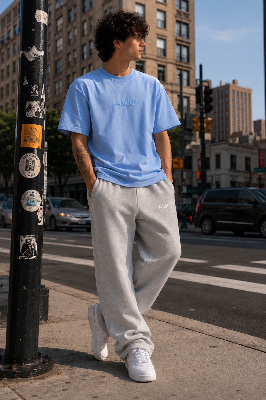 AMICI Premium Sweatpants – Heather Grey