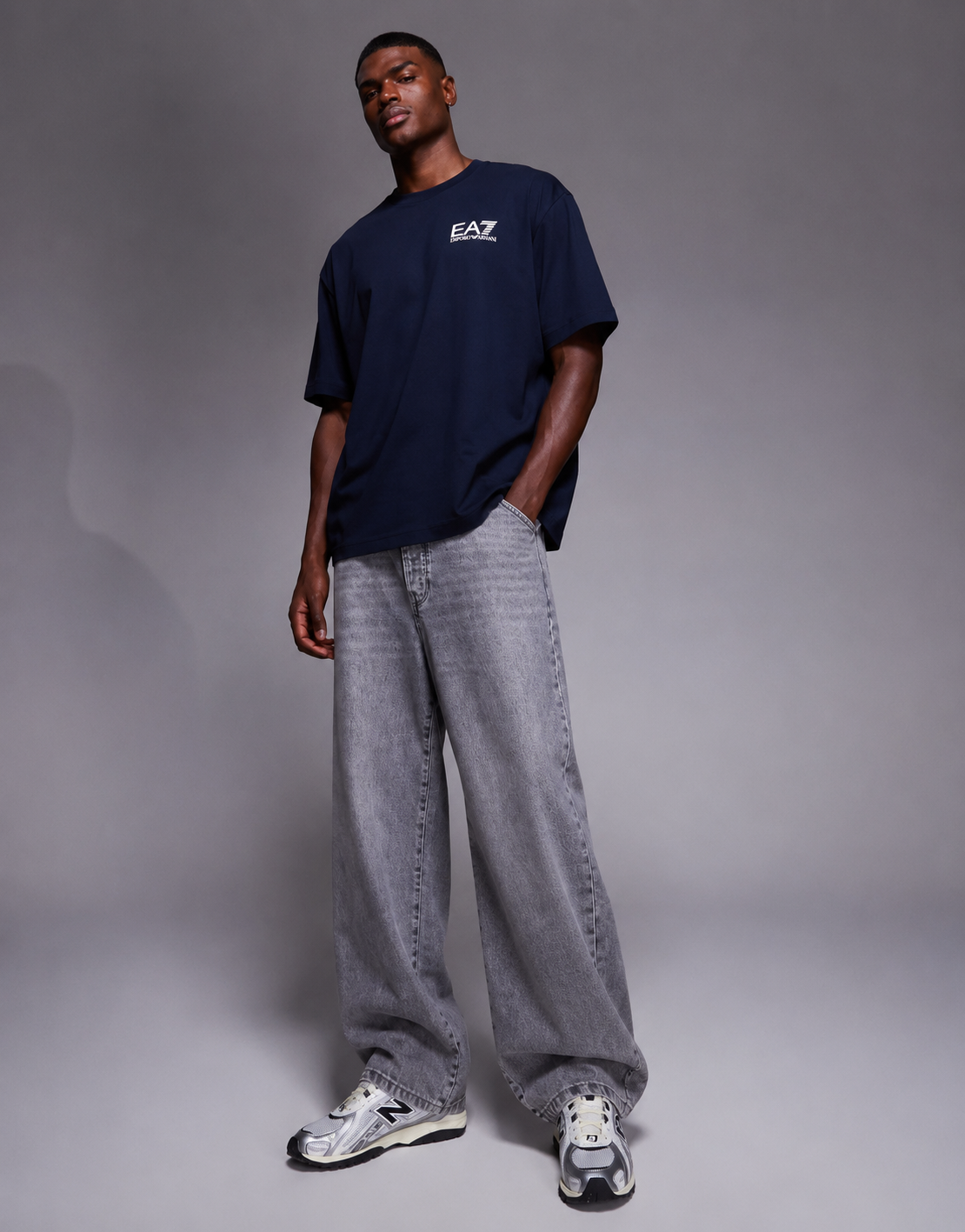 EA7 Glitch Logo Oversized T-Shirt – Navy