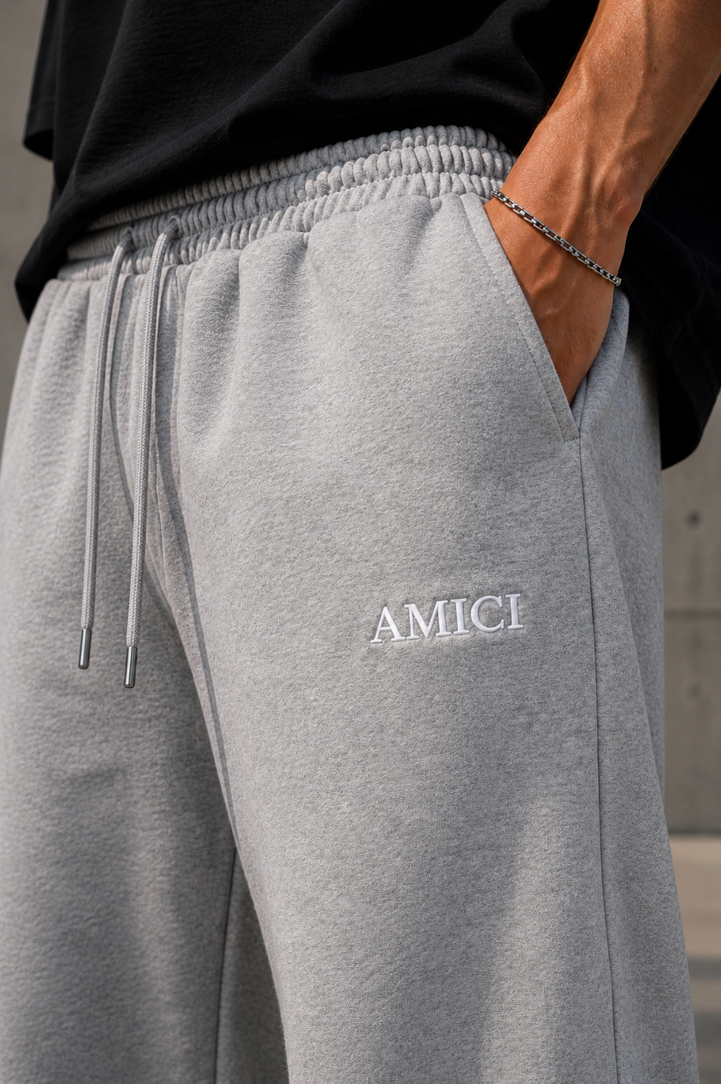 AMICI Premium Sweatpants – Heather Grey