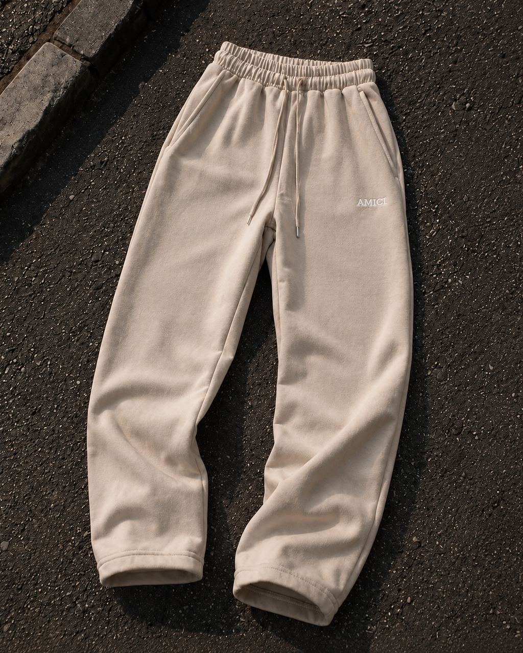 AMICI Premium Sweatpants – Cream