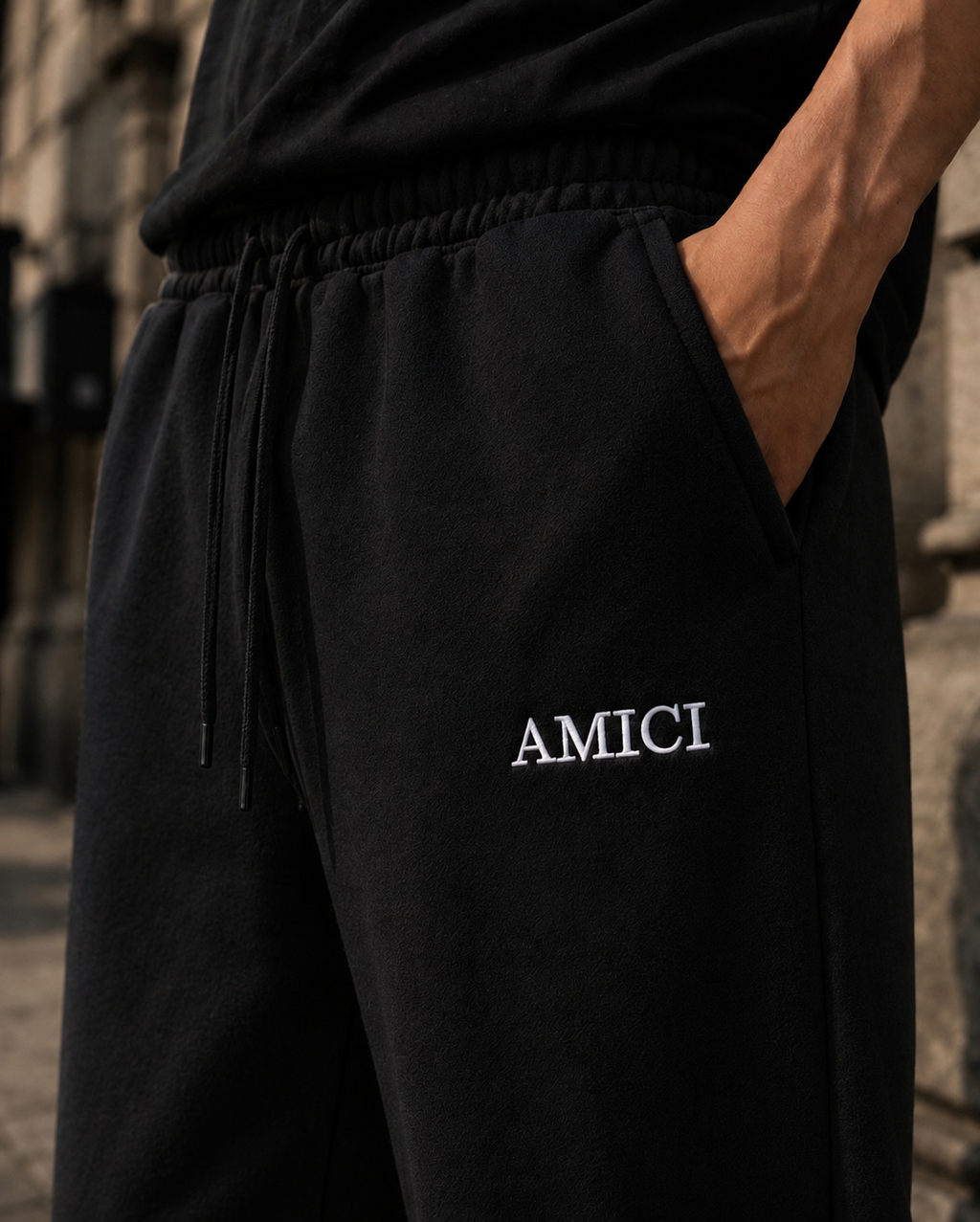 AMICI Premium Sweatpants – Black