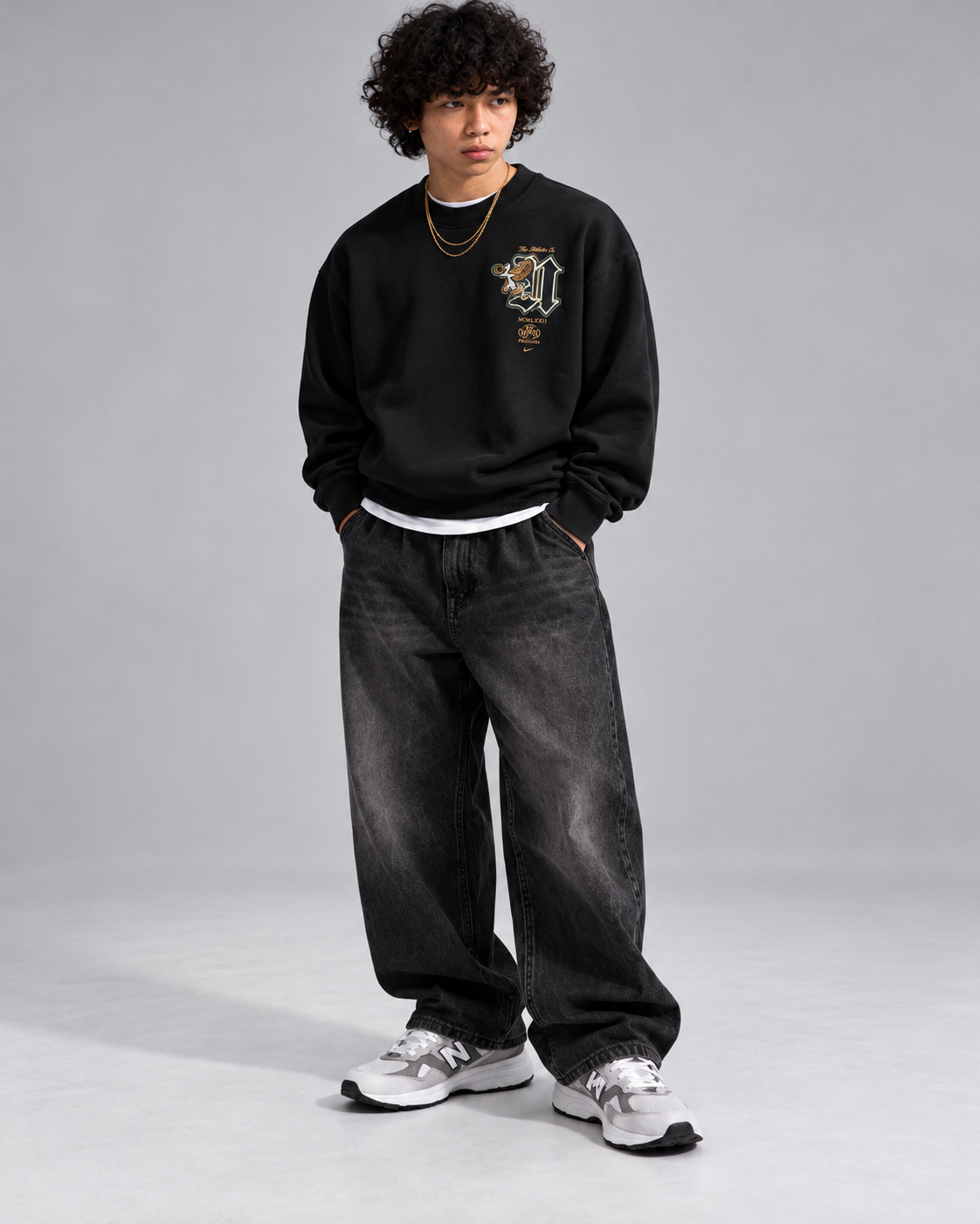 Nike Black Heritage Graphic Crewneck – Limited Edition