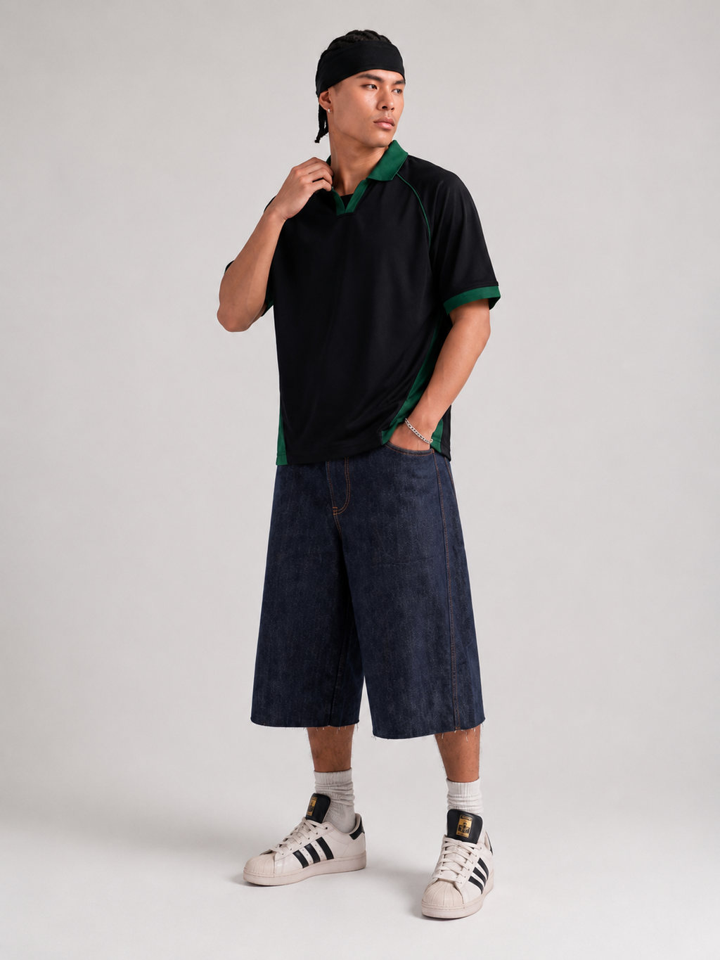 AMICI Performance Polo – Black & Forest Green