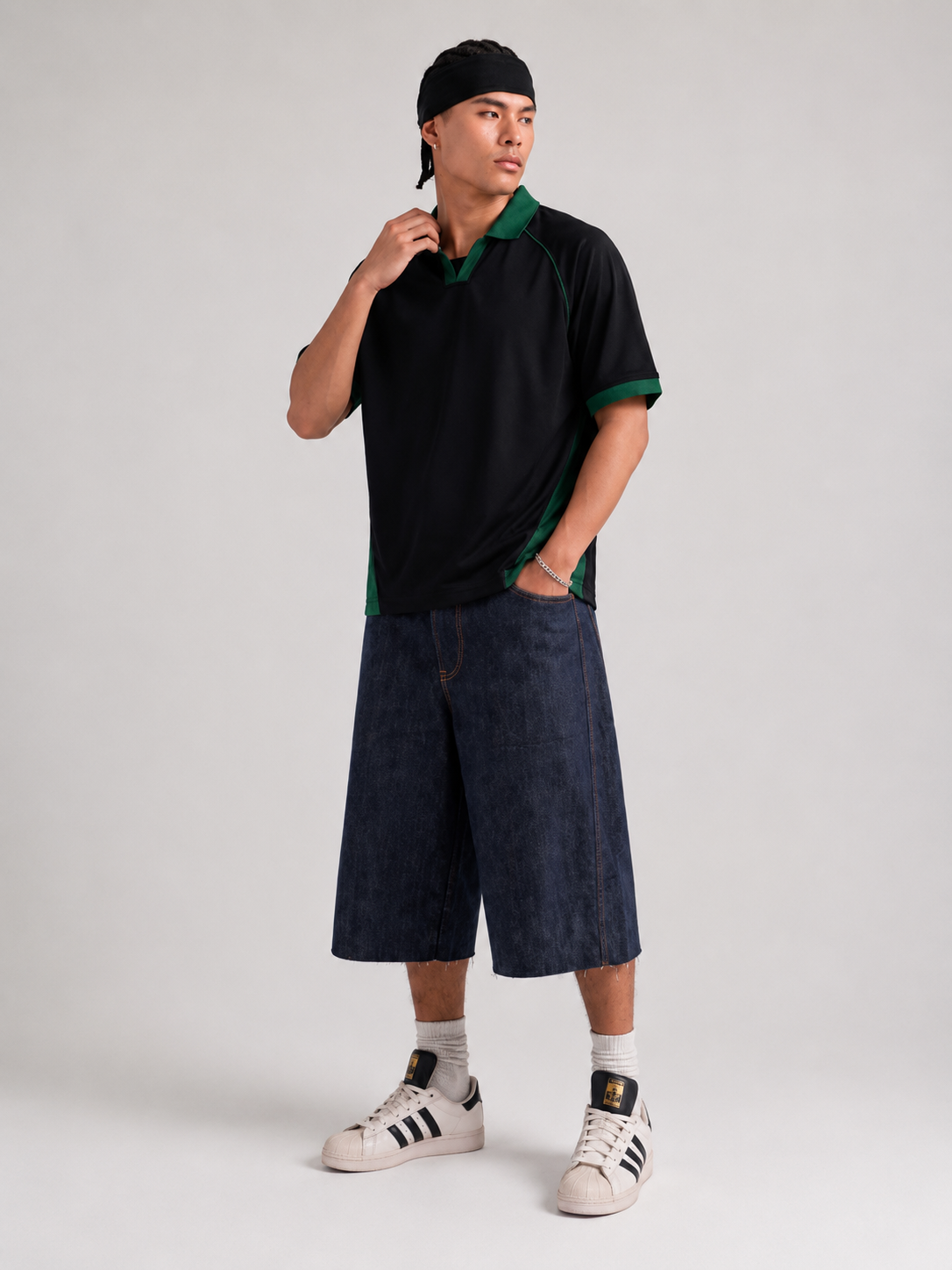 AMICI Performance Polo – Black & Forest Green