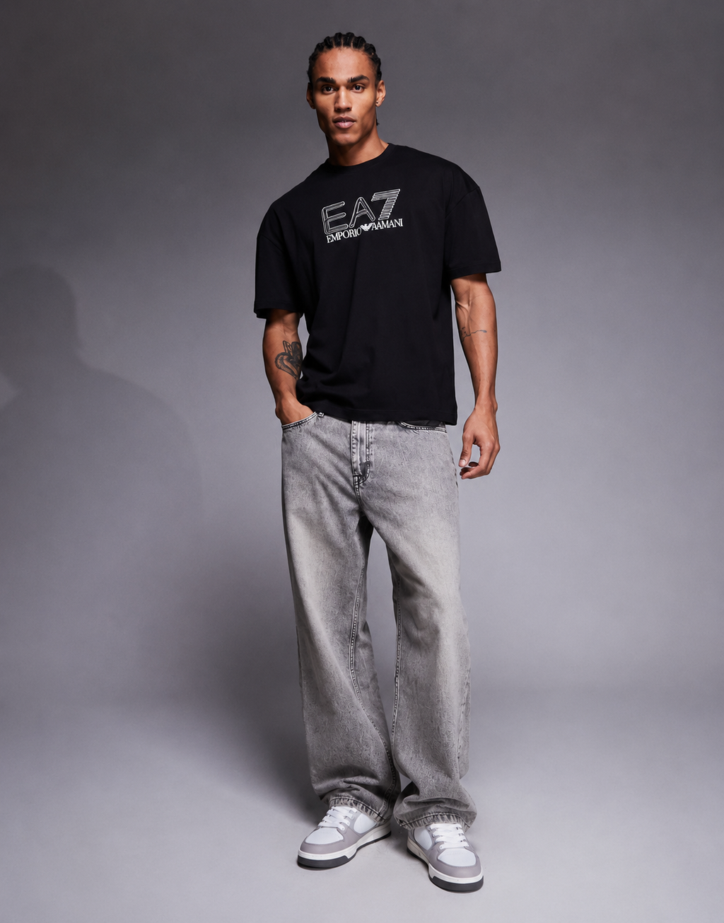 EA7 Outline Logo Oversized T-Shirt – Black
