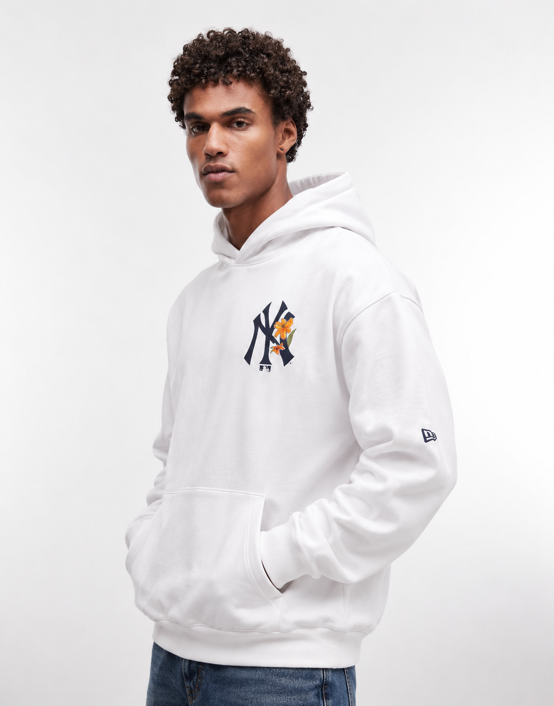 New Era White NY Yankees Floral Graphic Hoodie