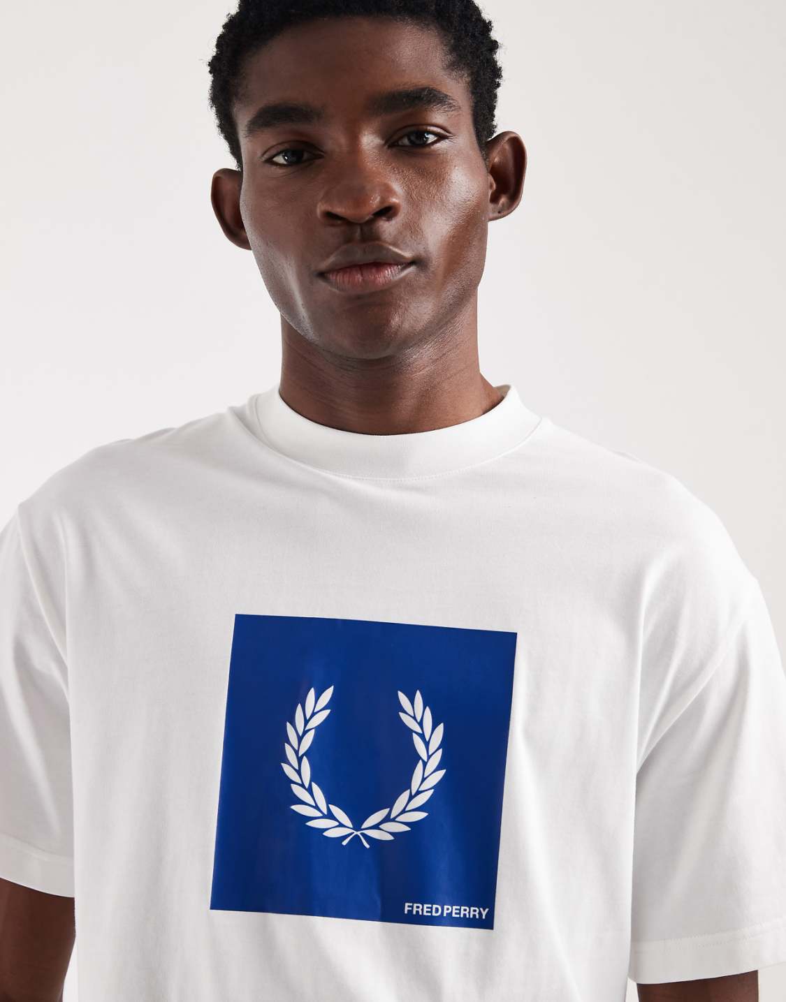 Fred Perry Blue Box Logo Oversized Tee – White