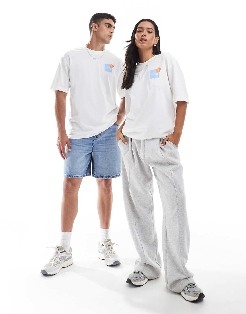 The North Face Daisy Graphic Oversized White Tee