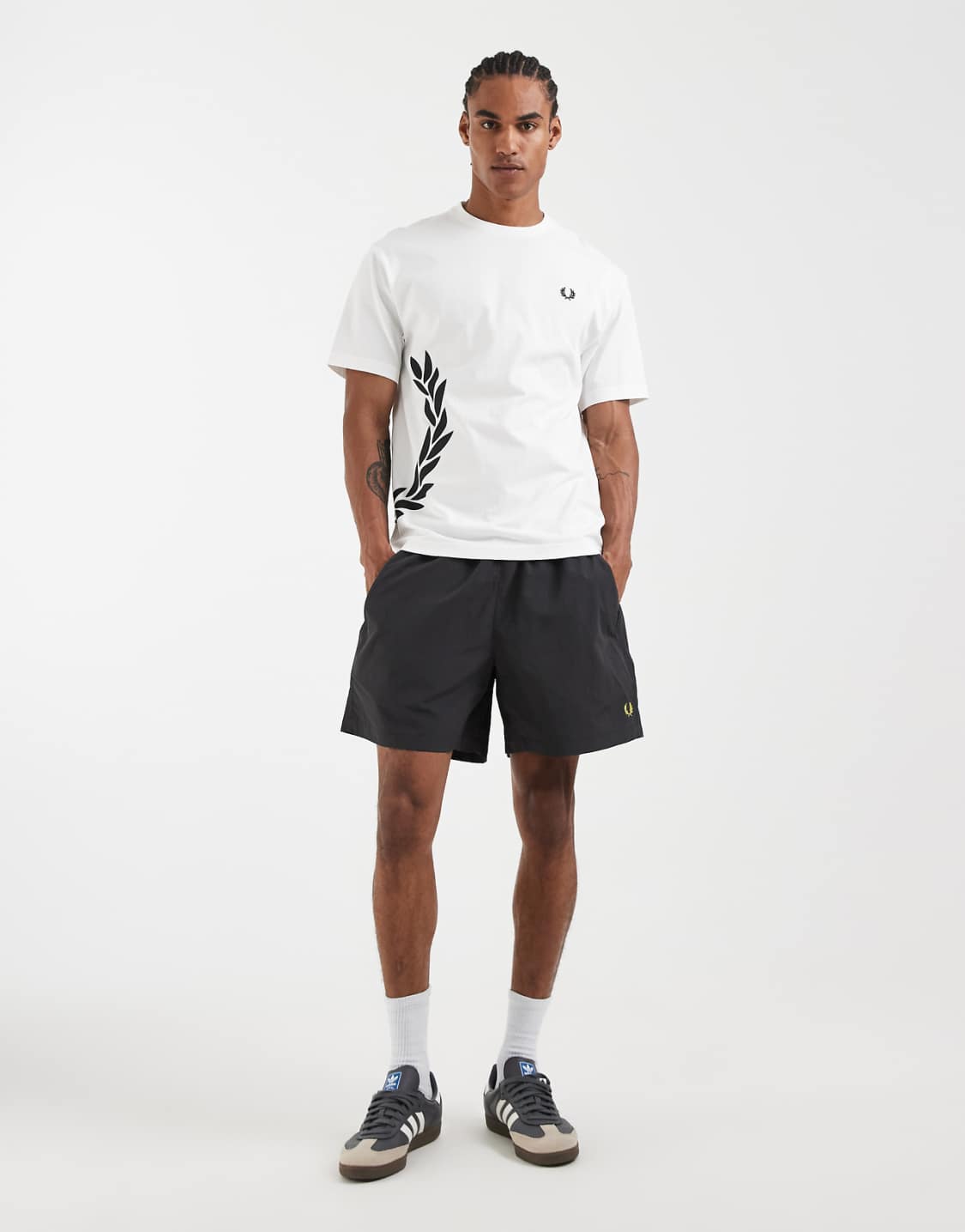 Fred Perry Side Laurel Oversized Tee – White/Black