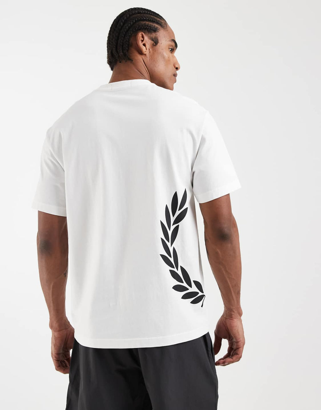 Fred Perry Side Laurel Oversized Tee – White/Black