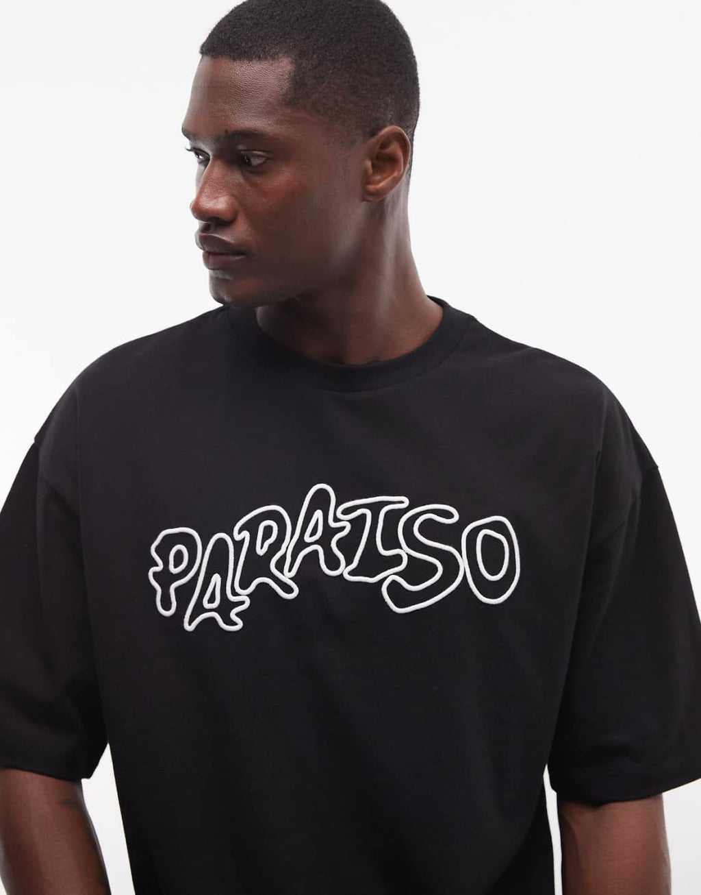 Paraiso Outline Oversized Tee – Black