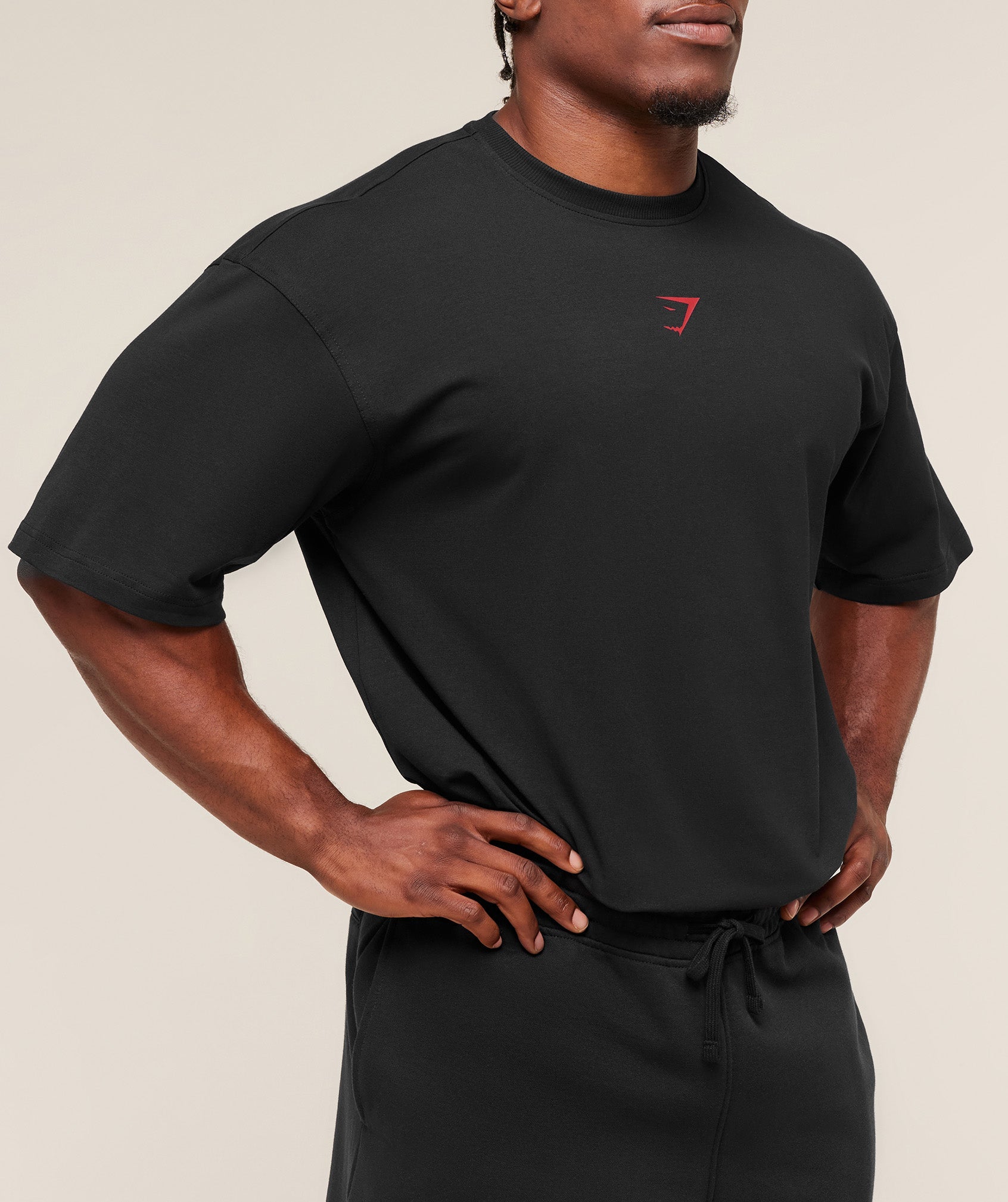 Gymshark Oversized Training Tee – Black/Red