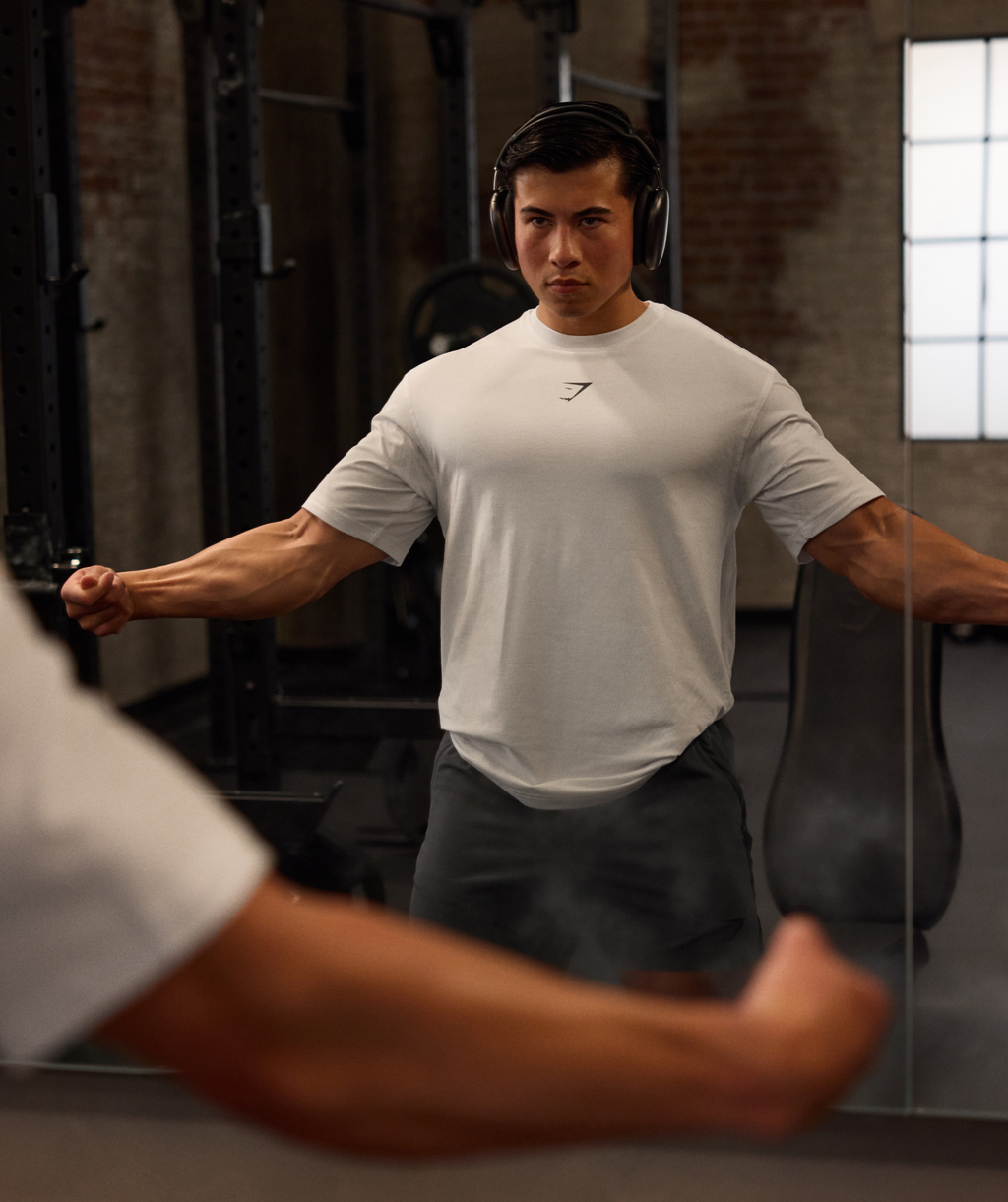 Gymshark Oversized Training Tee – White/Grey