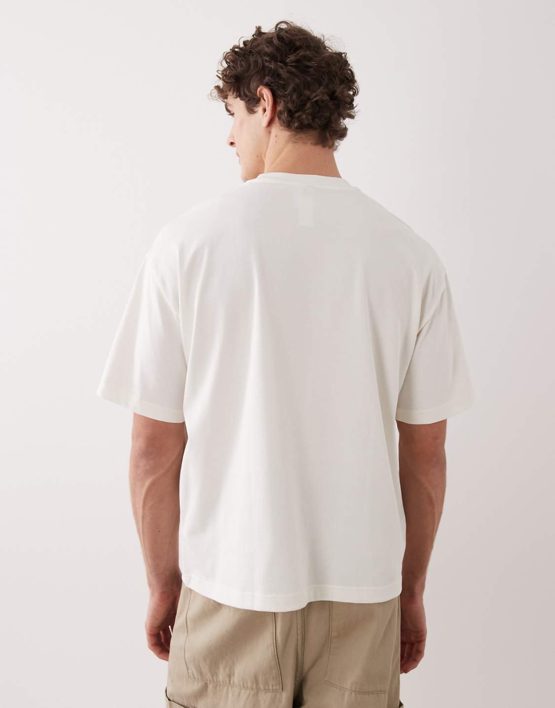 Adidas Worldwide Hoops Oversized Tee – Off White