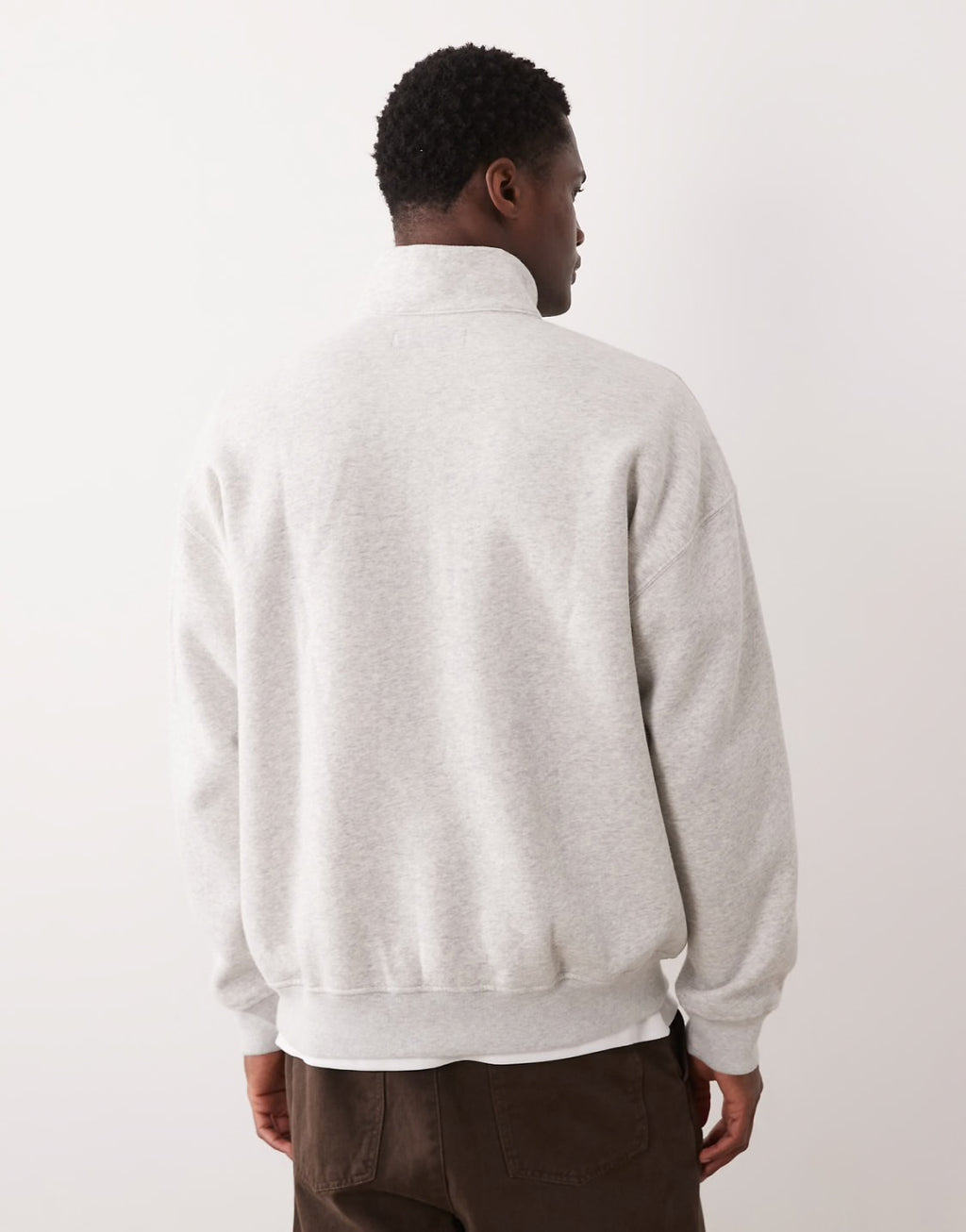 AMICI Off-White Quarter-Zip Sweatshirt – Winter Collection