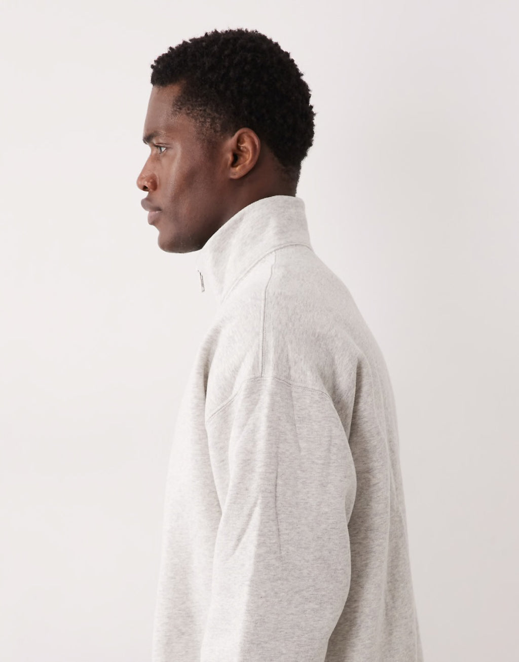 AMICI Off-White Quarter-Zip Sweatshirt – Winter Collection