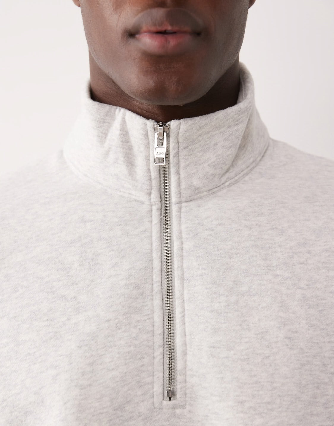 AMICI Off-White Quarter-Zip Sweatshirt – Winter Collection