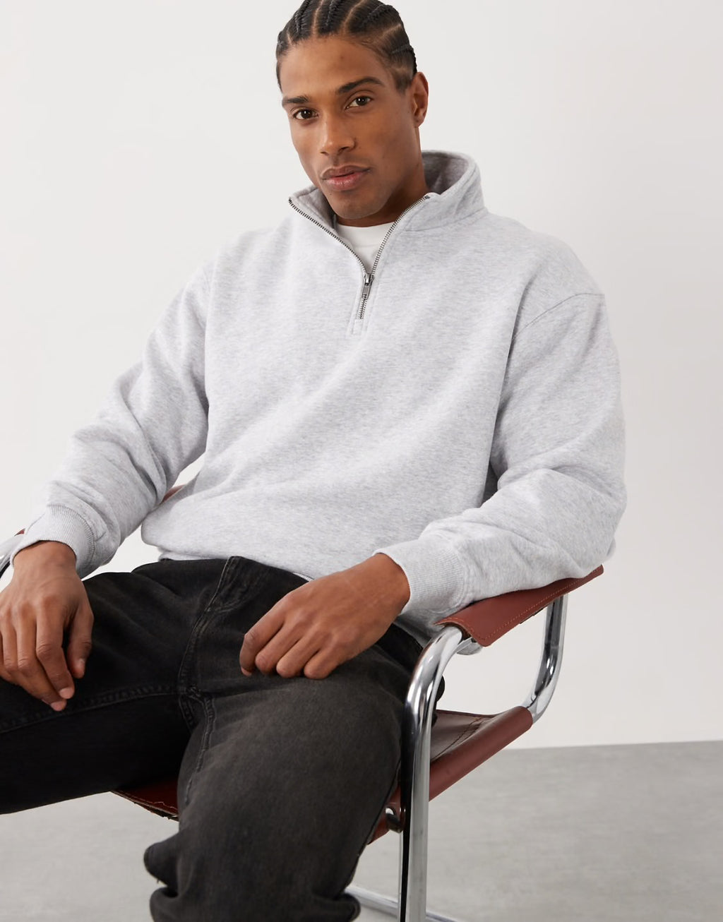 AMICI Grey Quarter-Zip Sweatshirt – Winter Collection