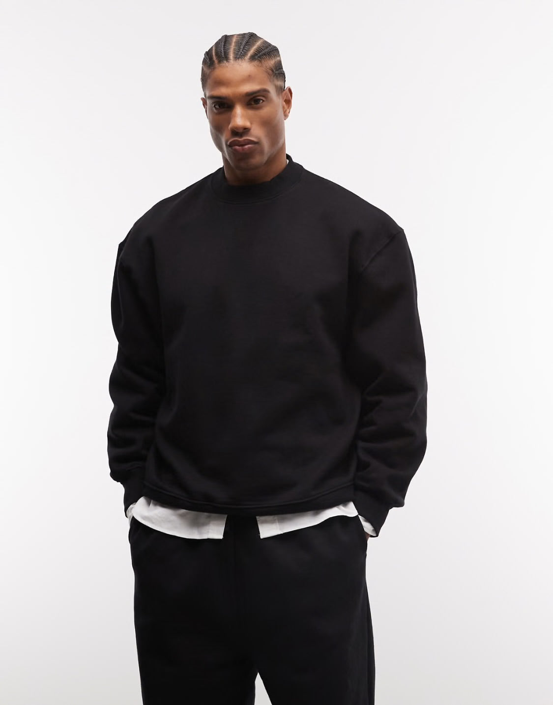 AMICI Black Crewneck Sweatshirt – Winter Collection